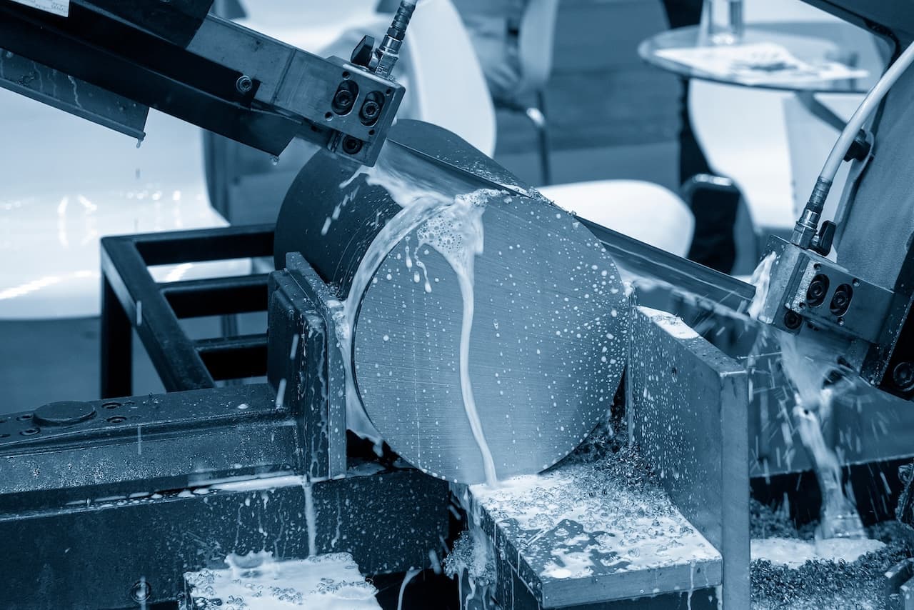 Ілюстрація водорозчинні мастильно-охолоджувальні рідини